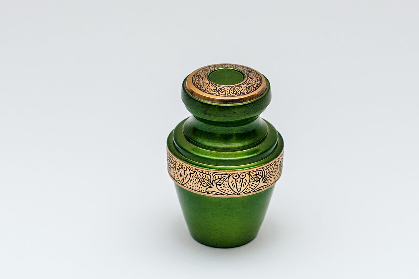 Tranquility Urn (+ Free Matching Keepsake Urn)